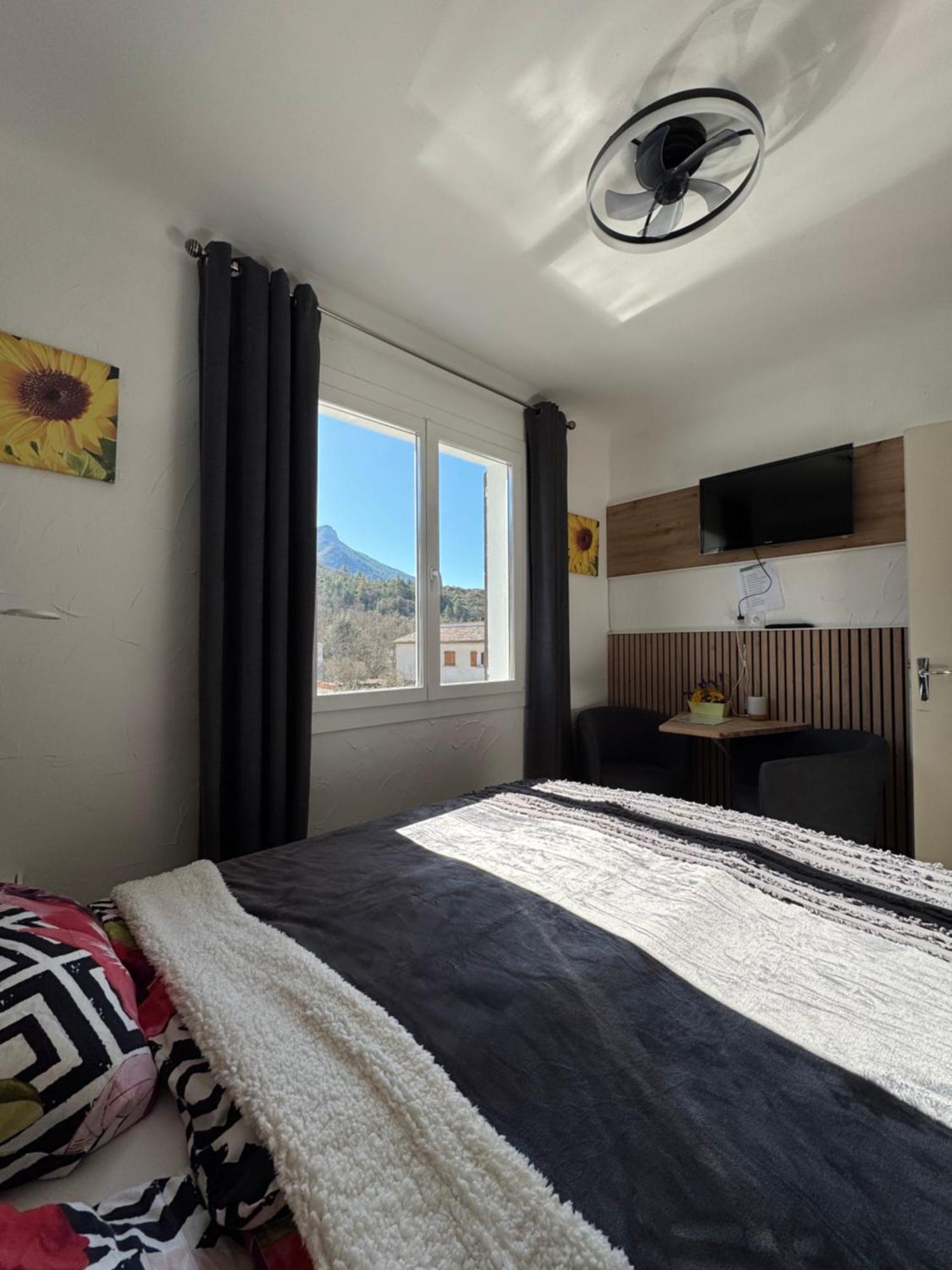 Bnb Castellane Chambre D'Hotes B&B Экстерьер фото